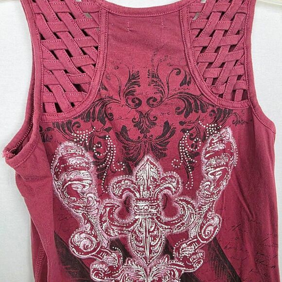 Miss Me Graphic L Burgundy Fleur-de-Lis Rhinestone Tank Top - Picture 4 of 6